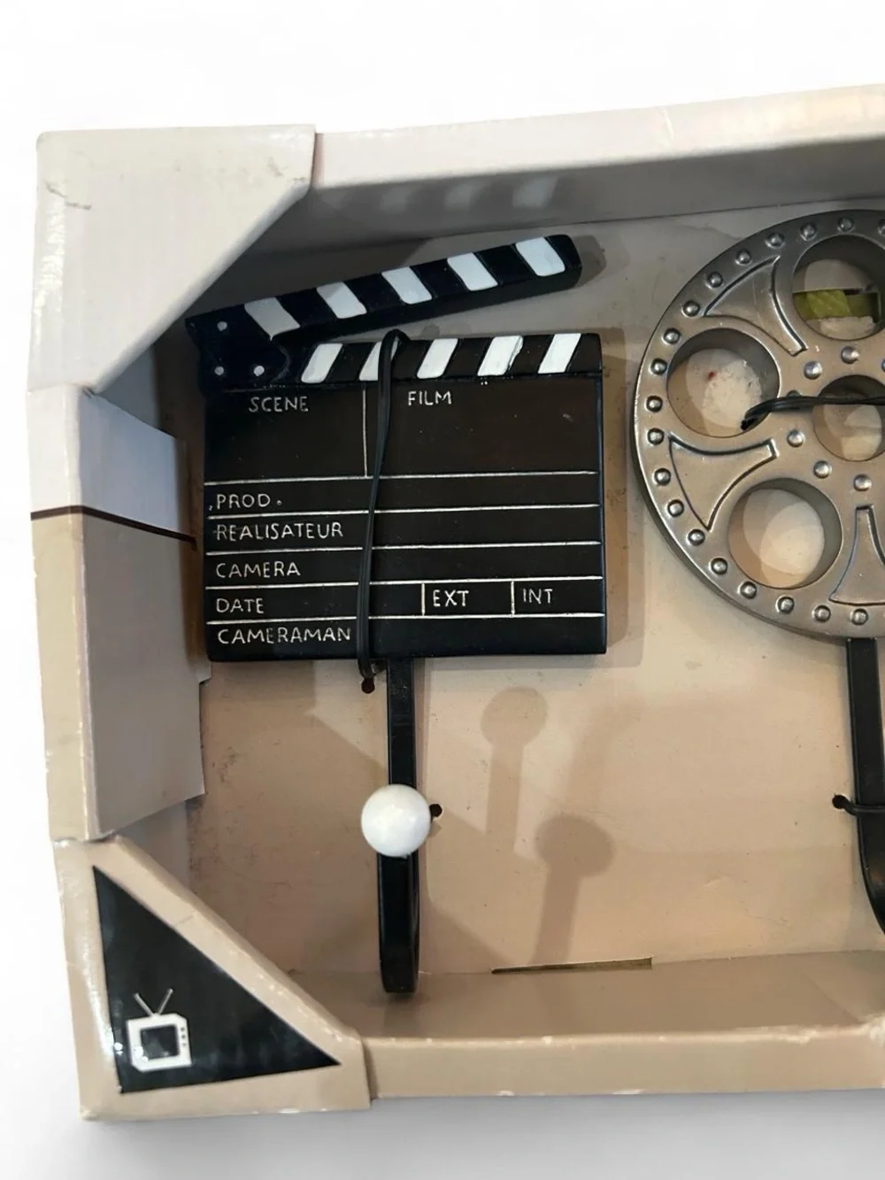 2009 GCG Studio Hollywood Movie Set Wall Hooks Clapperboard Camera Film Reel